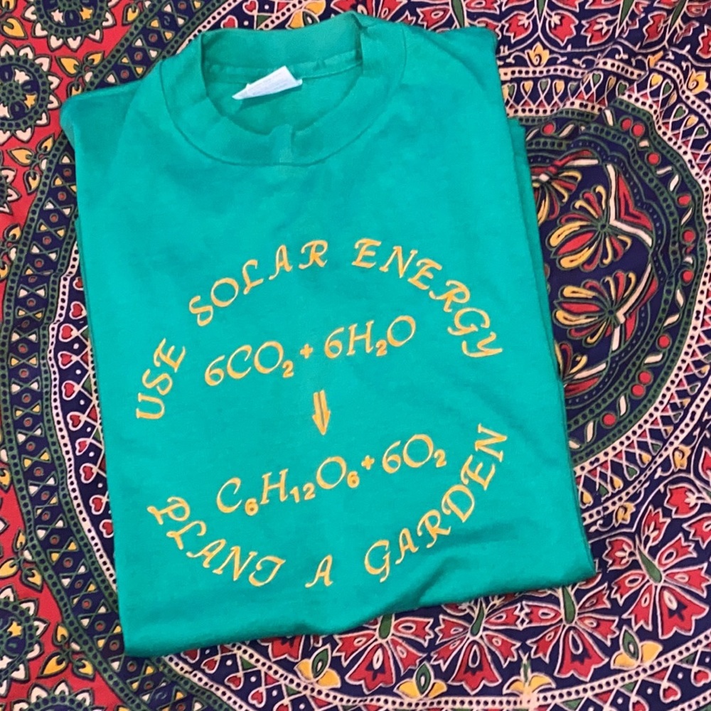 Vintage 80s Solar Energy x Garden T-shirt. Size M/L